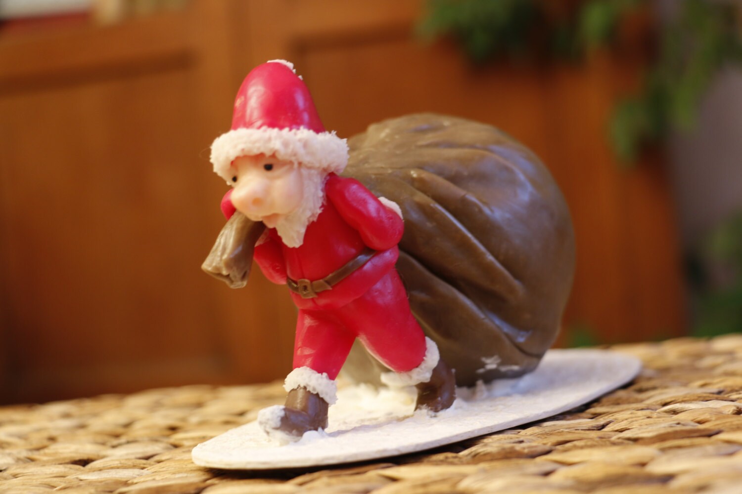 Coquetiers Décoratifs De Noël En Céramique (Père Noël & Renne) - Peints à La Main, Stables - Décoration De Table & Cadeau