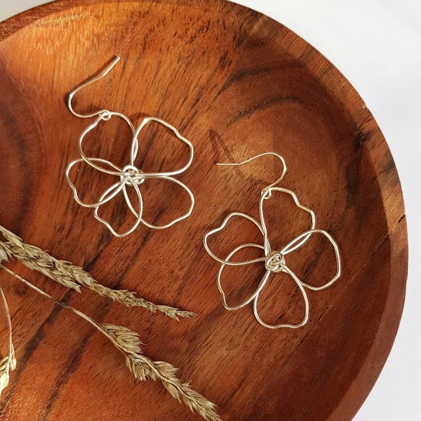 Silver wire flower earrings, delicate, hand shaped, sterling silver hooks, delicate, statement, lightweight