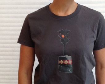Women's Beacon Dummy Light T-Shirt