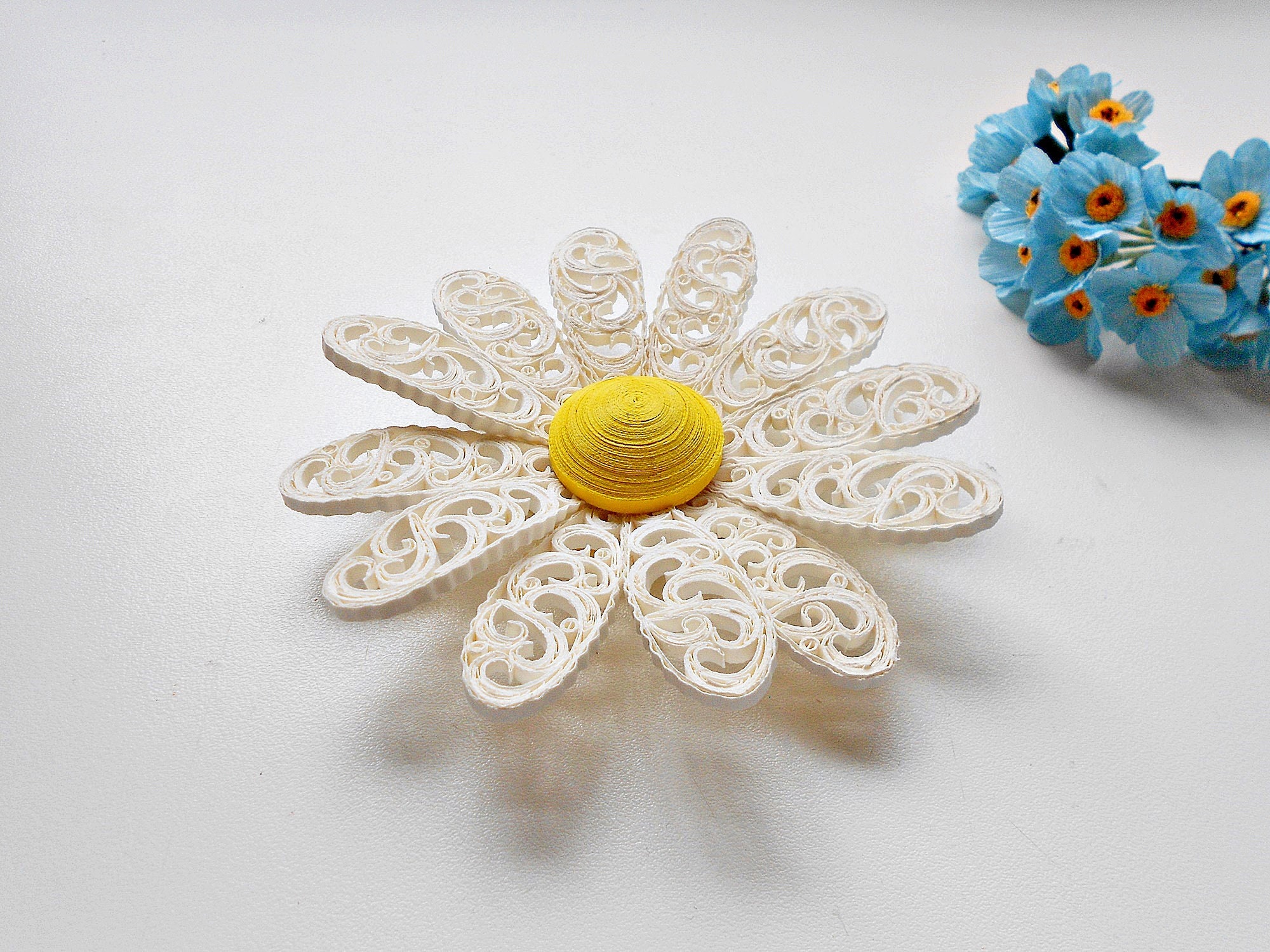 Quilling daisy flower Paper daisy paper floweranniversary Etsy