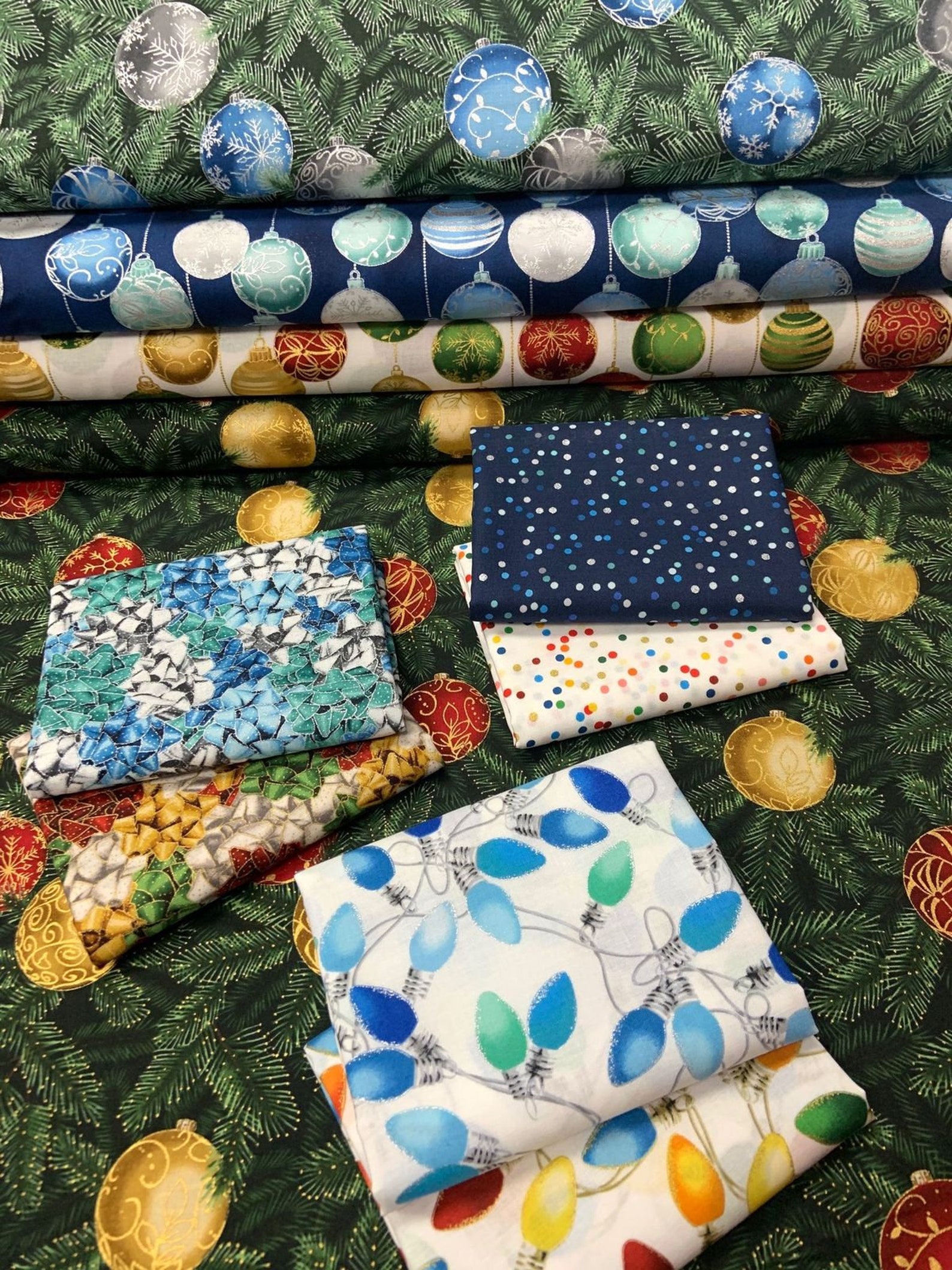 Hoffman Fabrics Tree Traditions Bows Spearmint with Etsy