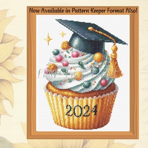 Kruissteektabel-pdf-afstuderen cupcake-kaart alleen-in zwart-wit/kleur + NIEUW Pattern Keeper Format-Xmas X-Stitch-patroon-GRADUATION Celebration