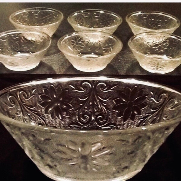 Depression Glass Sandwich Salad Bowls <> MCM 7 Pc. Salad Serving Set <> Indiana Glass <> Crystal Glass <> 1960's <> GREAT CONDITION