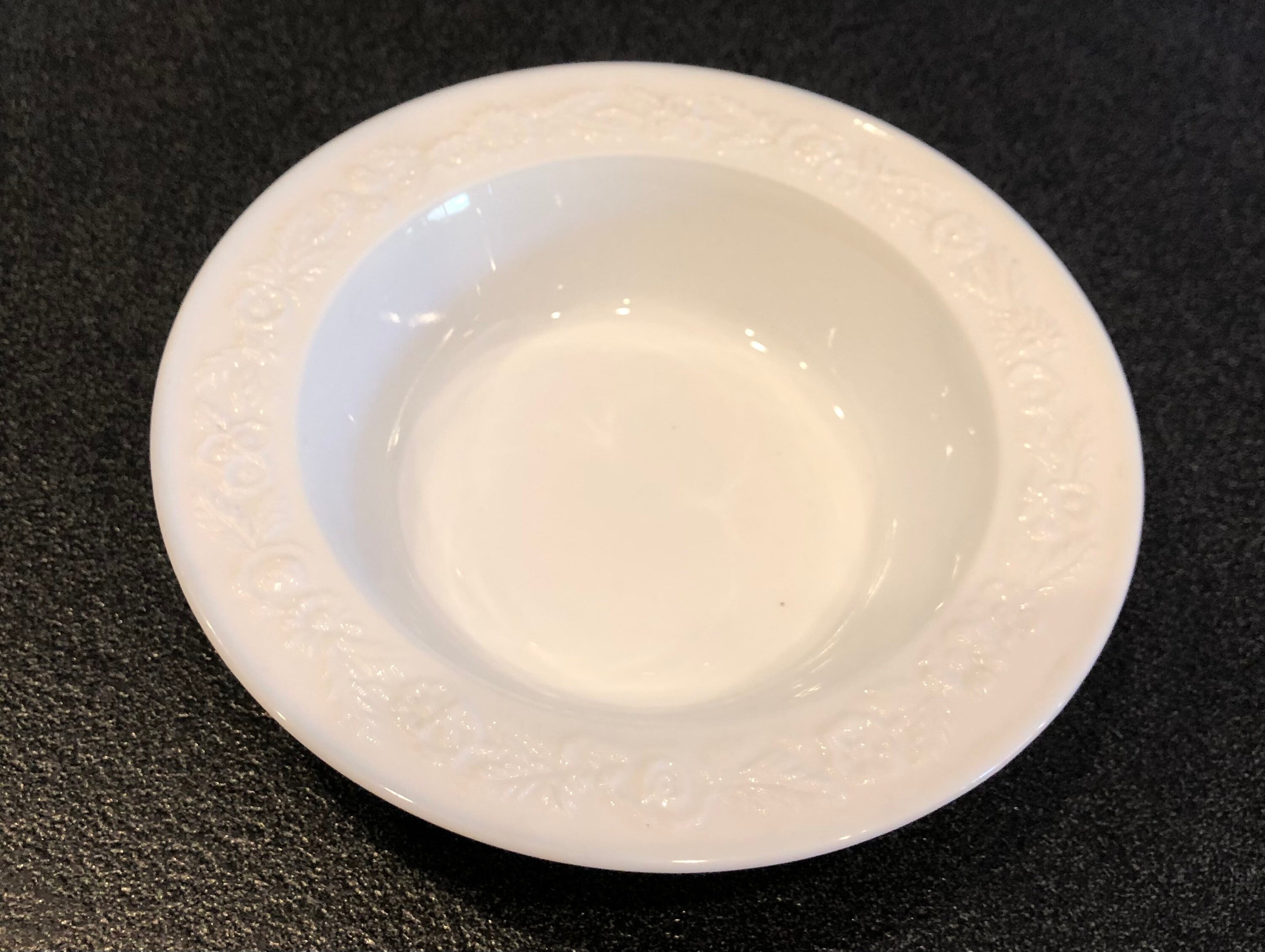 Vintage 4 Pc. Vitrock Flower Rim Bowls Free Creamer Raised