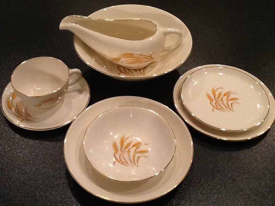Vintage Golden Wheat 62 Pc. Dish Set Homer Laughlin Etsy