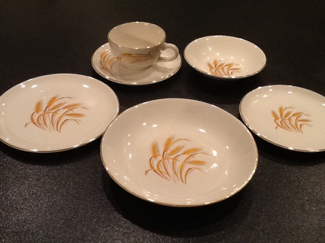 Vintage Golden Wheat 62 Pc. Dish Set Homer Laughlin Etsy