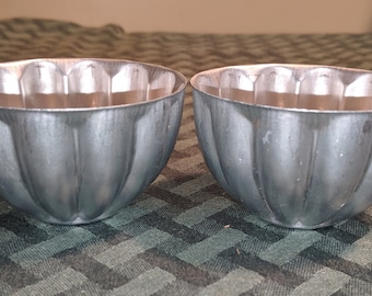Vintage JELL-O Aluminum Mini Fluted Molds Tins 3&quot; Lot of 2 or 4