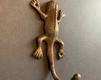 Cast Iron Gecko Frog Door Key Hook Hall Wall Coat Hanger Hat Rack Keyring Holder