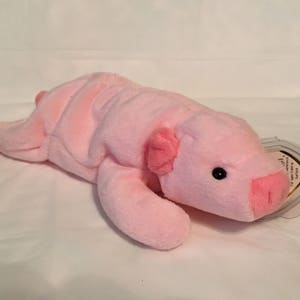 TY Beanie Baby - SQUEALER Pink Pig - Pristine with Mint Tags - Style #4005 PVC Pellets - Ty Deutschland - 4th Gen Retired