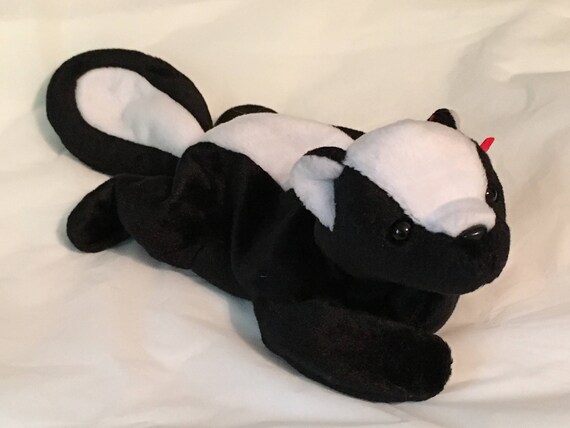 skunk ty beanie baby