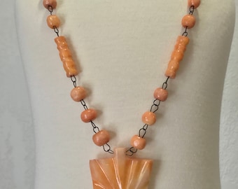 Sale!!! Vintage 1950's Peach Coral Art Deco Glass bead Necklace-FREE SHIPPING