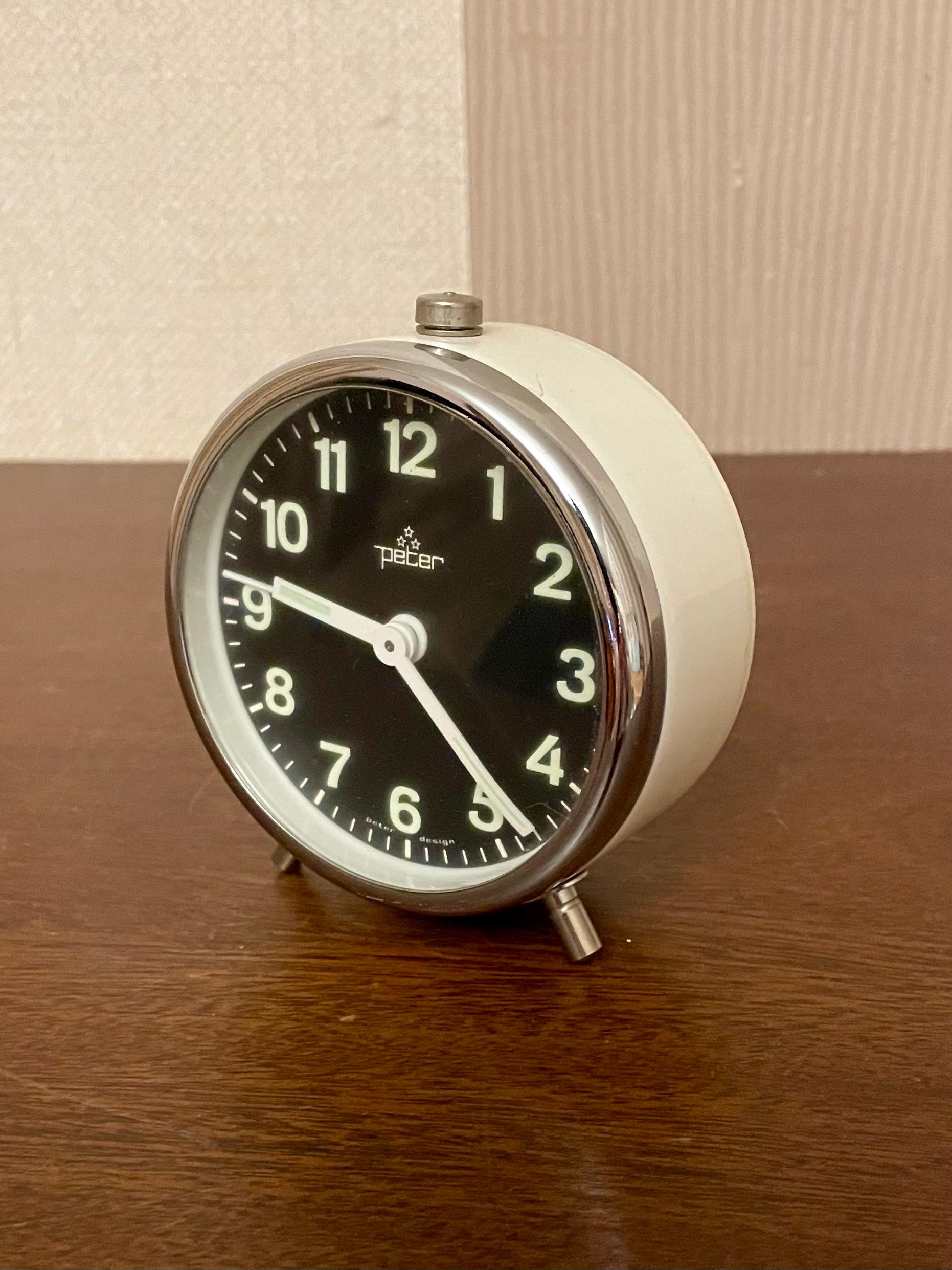 ゼンマイ式目覚まし時計 PETER( ピーター)ドイツ製 Peter germany clock - Etsy 日本