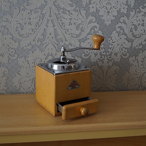 Vintage Coffee Grinder, Wooden Coffee Grinder, Coffee Mill Made in Holland.