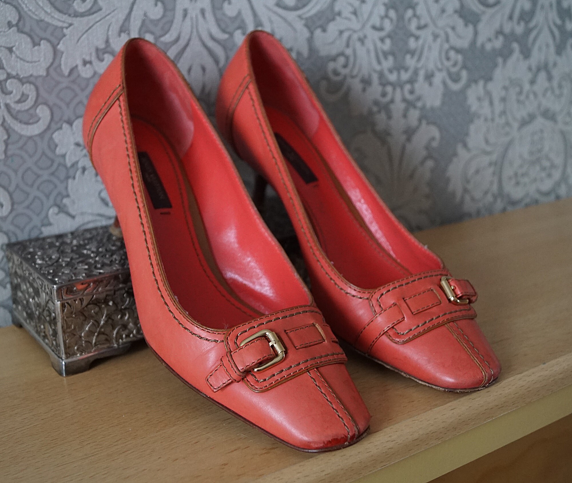 Louis Vuitton Women's Leather Shoes EU Size 36 UK 3.5 