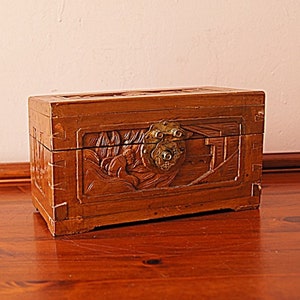 Vintage jewelry chest, wooden jewelry  box .
