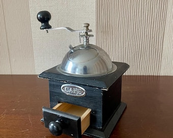 Molinillo de café vintage, molinillo de café de madera, molino de café.