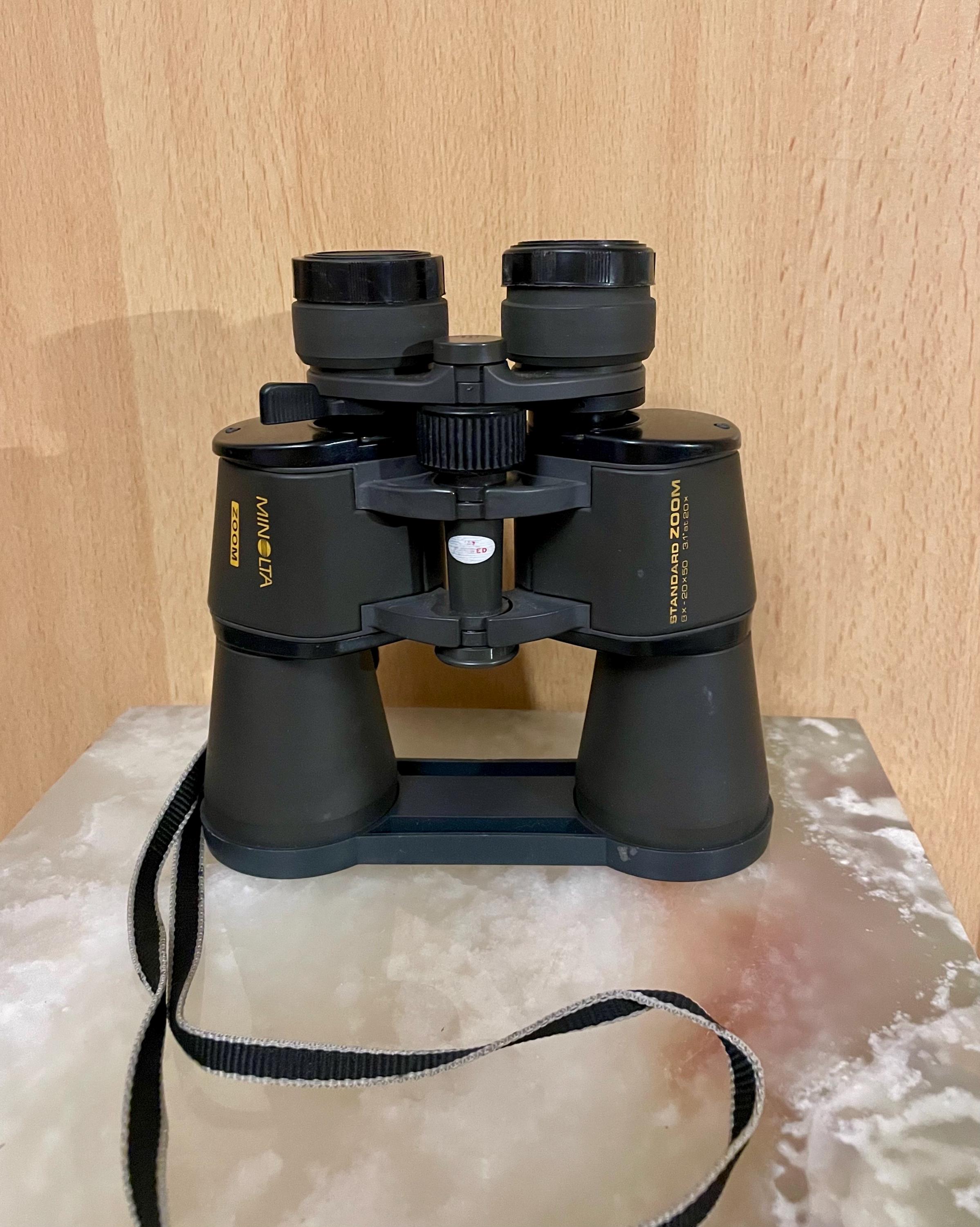 8x40 Binoculars Australia