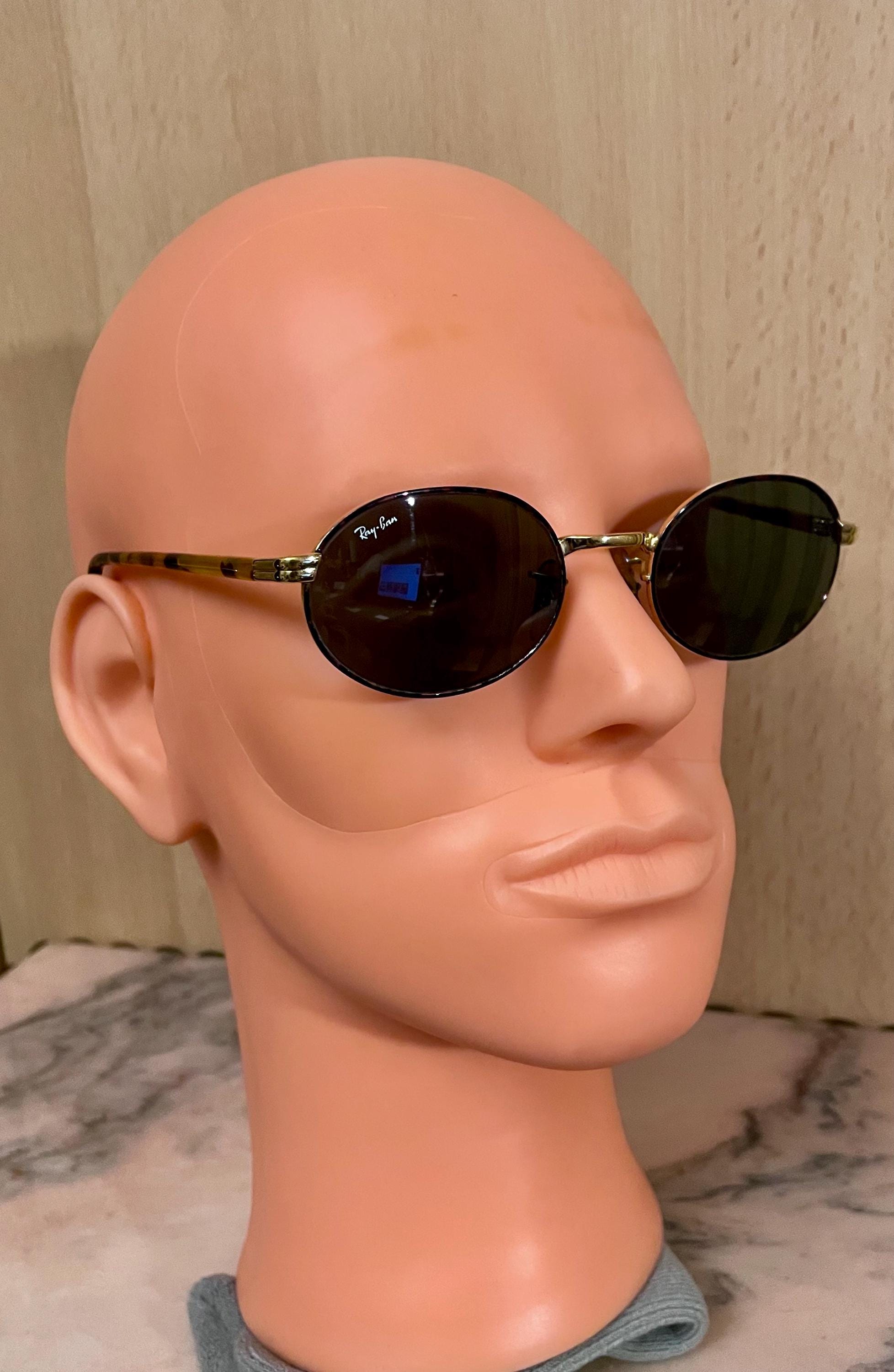 RAY BAN USA Model W2188 Bausch & Lomb Oval Lenses Tortoise Frame