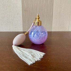 Vintage Murano Italian art glass perfume bottle with atomizer.