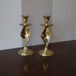 2 Vintage Kerzenhalter aus Messing.