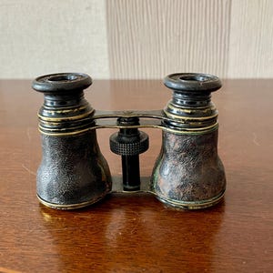 Vintage Binoculars Chevalier Opticien Paris, antique binoculars, old binoculars, opera, theatre, racing binoculars.