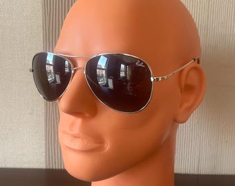 RAY-BEN Aviator Sunglasses, Brown, Gold Metal Frame, Size Large.
