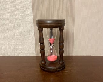 Vintage wooden hourglass - egg timer - vintage sandglass timer.