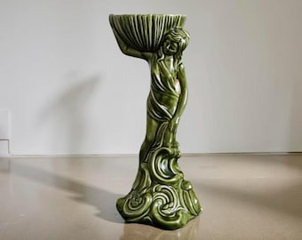 Vintage Royal Wessex Lady Figurine, Designed by Gordon Bradley.