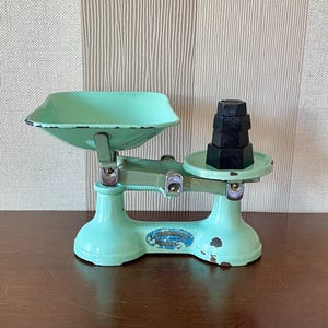 The Viking scales, F. J. Thornton & co ltd. scales and weights, vintage scales and weights, kitchen scales, and grocery scales.