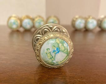 8 Vintage Ceramics drawer knobs, vintage  ceramic drawer pulls.