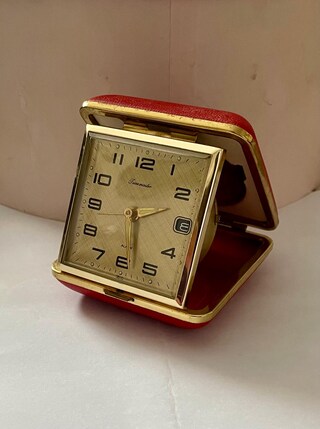 Mini Sveglia Silenziosa Da Viaggio Con Snooze E Luce Notturna – Orologio Al Quarzo 6x6 Cm, Senza Ticchettio, Alimentata A Batteria, Grigia, Per Comodino E Camera Da Letto