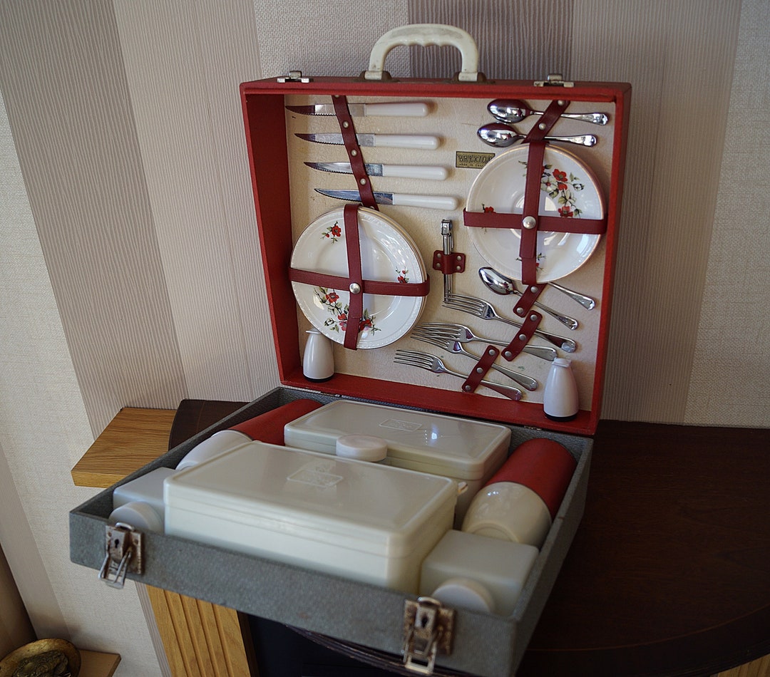 Vintage Brexton Picnic Set for 2 People. Etsy