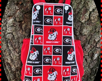 FREE SHIPPING! Vintage Style Baby Romper for Boy or Girl Inspired by Georgia Bulldogs Game DayGeorgia Dawgs
