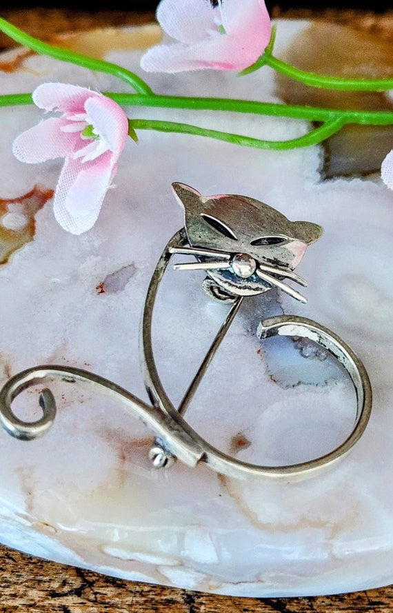Sterling Cat Brooch MEXICO~Whimsical Cat Pin~Vint… - image 2