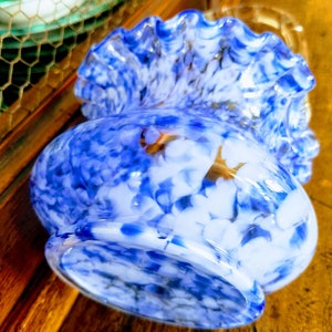 Blue Glass Vase with HandleBlue & White Flower Vase, Candy DishVintage Basket-style VaseSucculent PlanterJewelsandMetals image 5