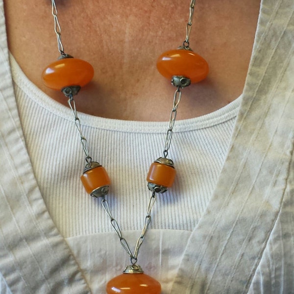 50's BAKELITE Necklace~Butterscotch Honey Color Bakelite beads intermixed w/ silver beads~Beautiful Mid Century Bakelite Jewelry ca. 1950s.