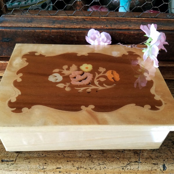 Italian Music Box~Inlaid Wood Jewelry Box Italy~Swiss Musical Movement REUGE "Für Elise" Intarsia Floral Design Vintage Box~JewelsandMetals