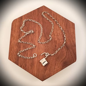 Lock Necklace - Sterling Silver - Unisex - Functional Padlock - Men - Pad Lock Pendant - 4x2.9mm Oval Chain - Front Clasp -Subtle Day Collar