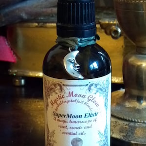 Super Moon Anointing Oil, Supermoon Perfume Oil, Moon Oil, Natural Perfume, Moon Elixir, Herbal Oil Crystal Infusion, Ritual Oil, Lunar Oil,