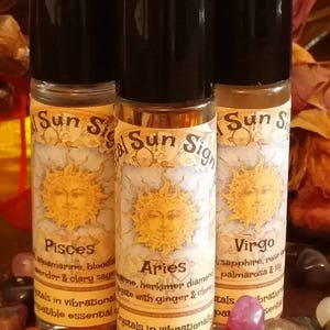 Crystal Sun Sign Oil, Astrology Oil, Astrology Perfume, Zodiac oil, Zodiac Perfume, Astrology Oil Blend, Essential Oil with Crystals, Zodiac
