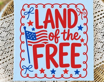Tierra de la Libertad PNG, Diseño de camiseta con la bandera patriótica estadounidense del 4 de julio, Fondo transparente, Digital, Uso comercial, Descarga instantánea