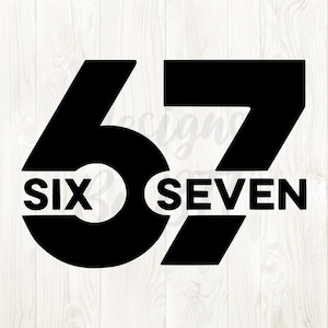 Può includere: Design grafico nero con i numeri "67" e le parole "SIX" e "SEVEN" integrate. Il design è audace e moderno, adatto a varie applicazioni.