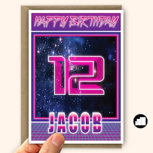 Personalisierte 12. Geburtstagskarte für Jungen Space Geburtstagskarte für ihn Synthwave Große Karte & Nachrichtenoptionen