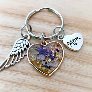 Funeral flower keychain with your dried petals, custom made heart keychain with flowers, dried flower petals gift, funeral flowers keepsakes