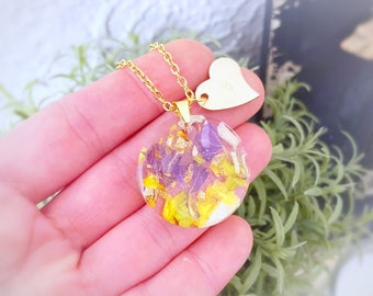 Necklace with dried flowers, personalized necklace with your dried flowers, flowers in necklace, memorial jewelry, wedding anniversary