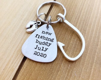 New fishing Buddy - Pregnancy Announcement - Gender Reveal Gift - New Dad Grandpa Uncle Gift - Hand stamped Keychain - Fishermen Gift