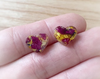 Stud Earrings made with your flowers, flower petal jewelry, flower stud earrings, funeral keepsake jewelry, flower memorial heart studs