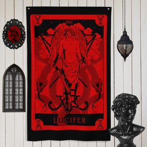 Tapiz de tarot de Lucifer, arte de pared rojo y negro, 5 x 3 pies, oráculo satánico, decoración gótica para el hogar, decoración gótica de Satanás, bandera ocultista