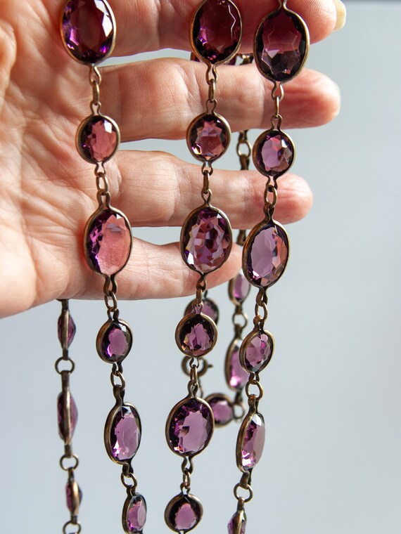Vintage 1960s purple glass Gem