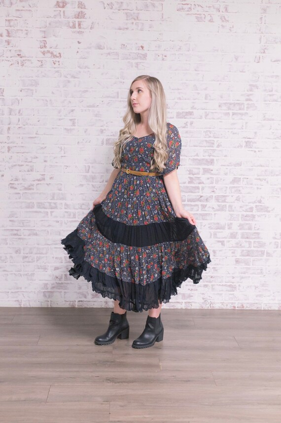 Vintage 1990s Spiderweb Floral Midi Dress Size Lar